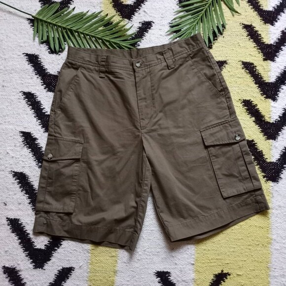 Lyle and Scott CASUALS Cargo Shorts Trek Green - Picture 4 of 11